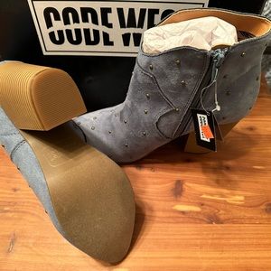 Code West ankle boots with studs